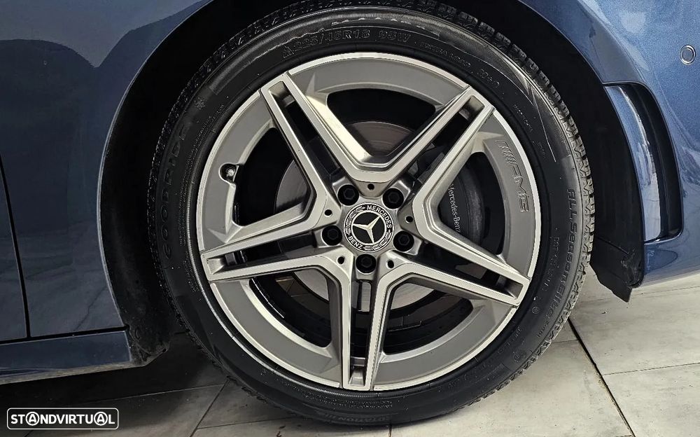 Mercedes-Benz A 180 Limousine d AMG Line Aut. - 23
