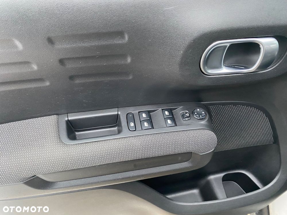 Citroën C3 Aircross BlueHDI 120 Stop & Start Shine - 26