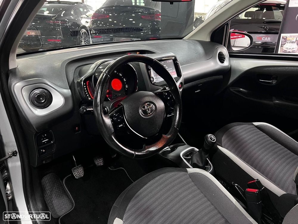Toyota Aygo 1.0 X-Play+AC+X-Touch - 22