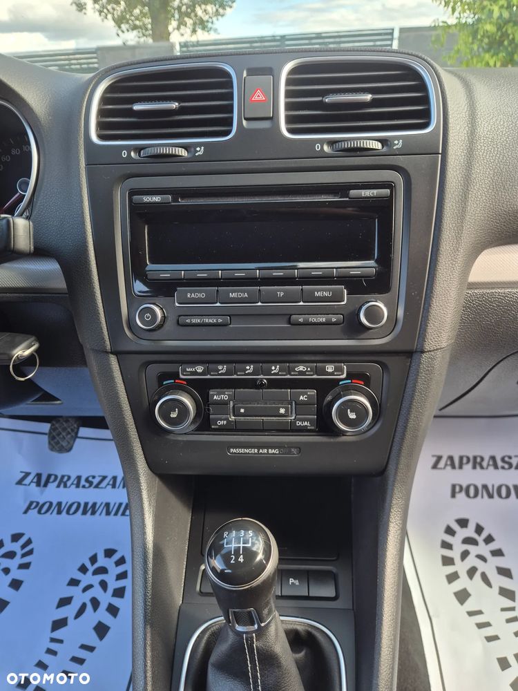 Volkswagen Golf - 30