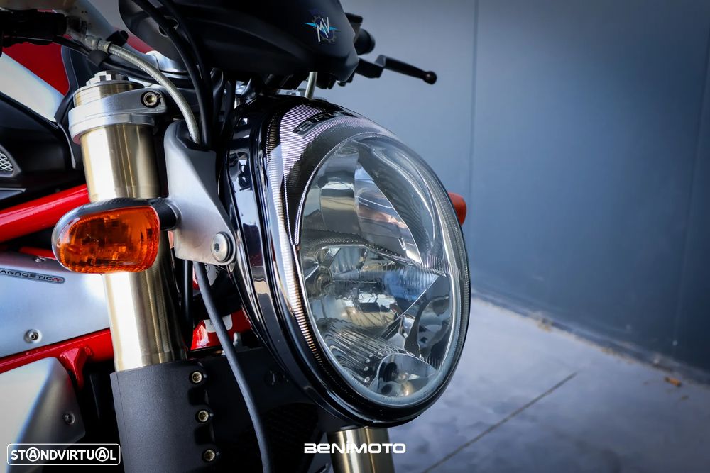 MV Agusta Brutale 910 - 14
