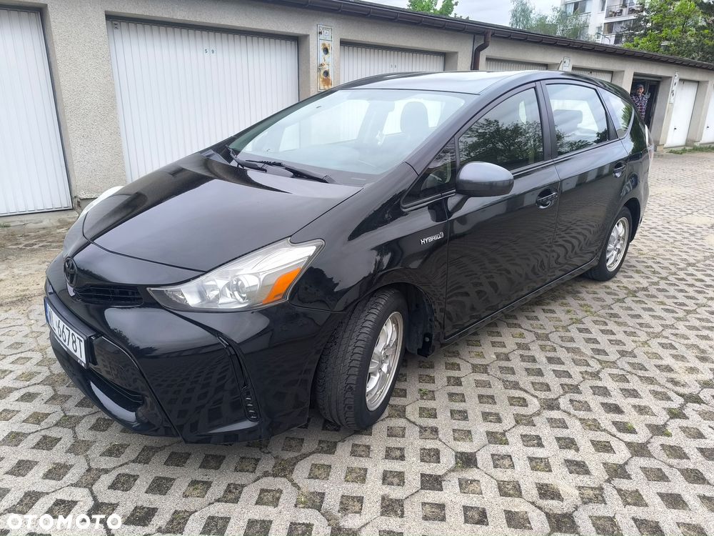 Toyota Prius+ - 1