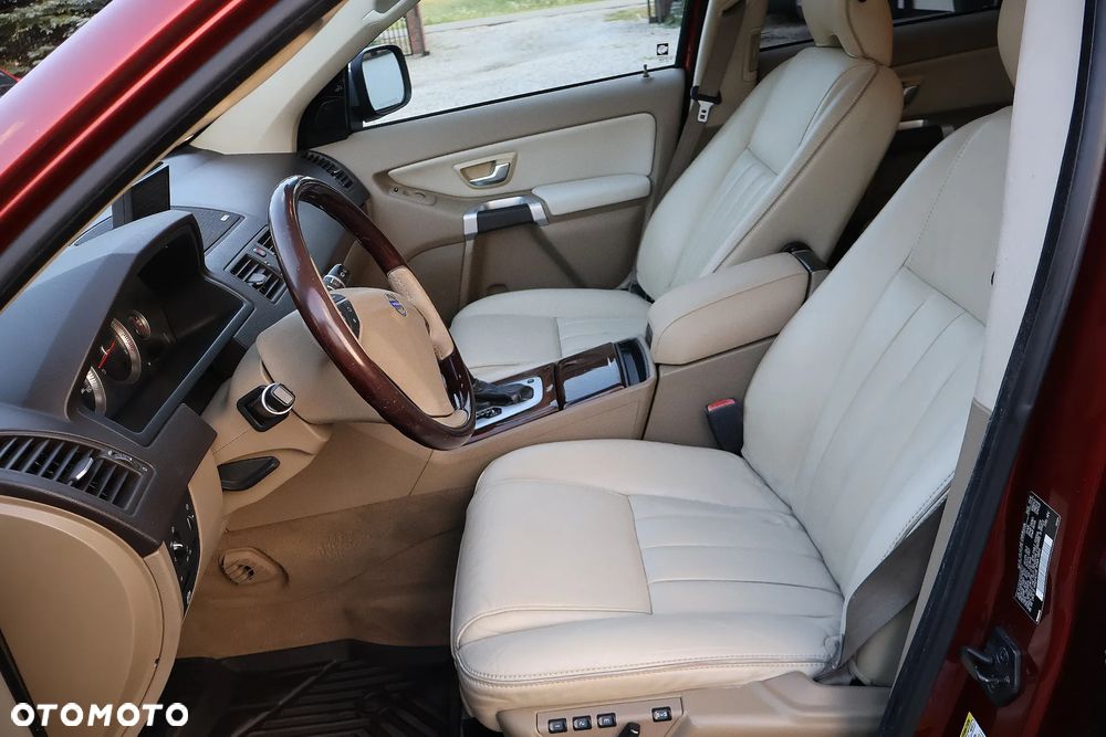 Volvo XC 90 - 32