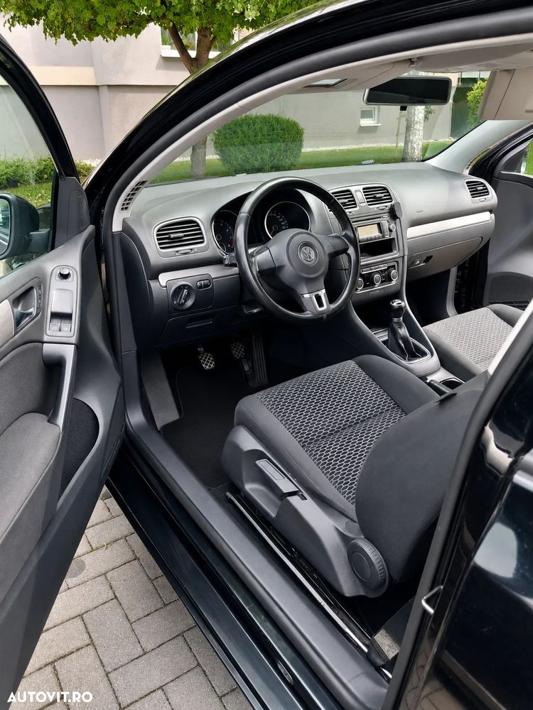 Volkswagen Golf - 5