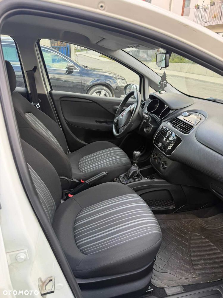 Fiat Punto - 8