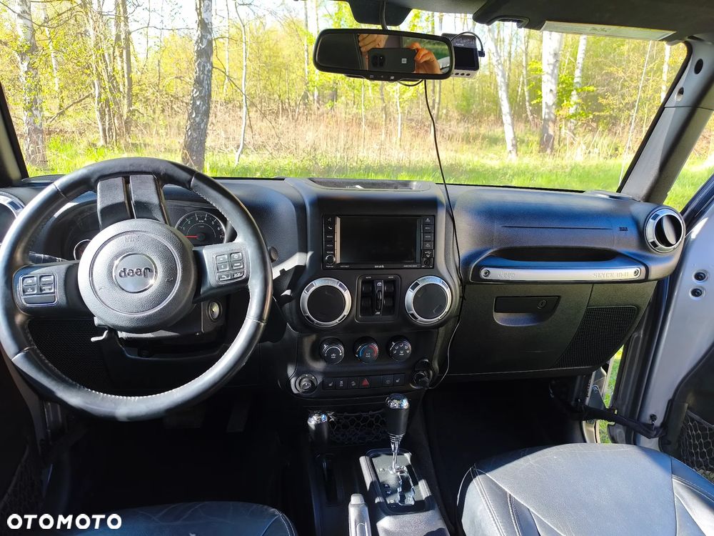 Jeep Wrangler Unlimited 3.6 Automatik Sahara - 7