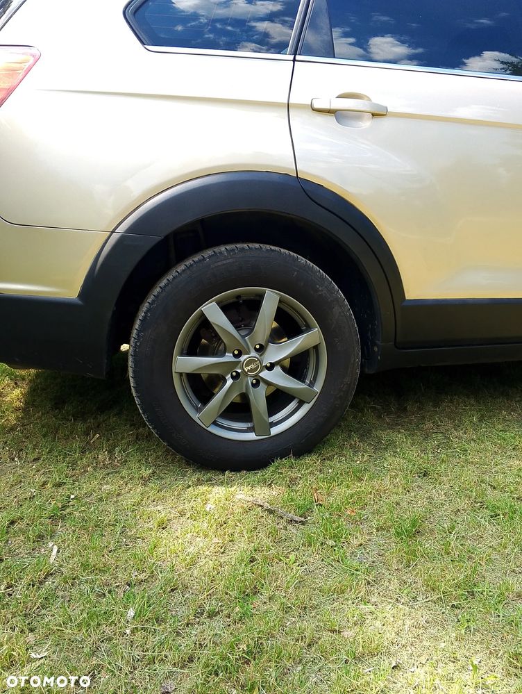 Chevrolet Captiva 2.4 LS - 8