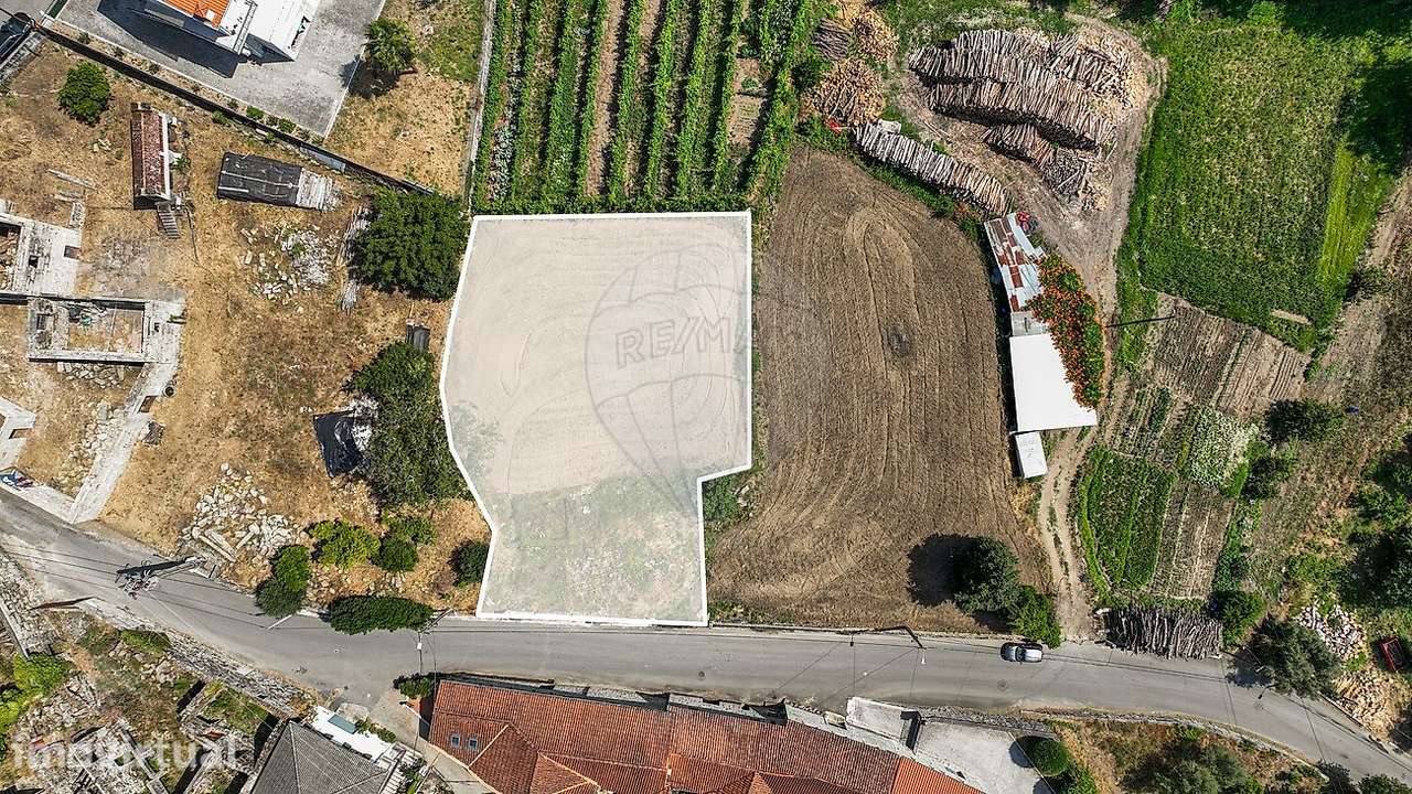 Terreno  para venda - Grande imagem: 2/16