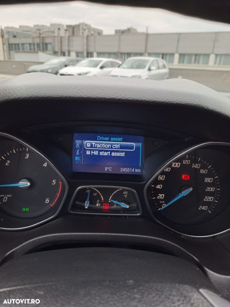 Ford Focus 1.6 TDCI DPF Titanium - 7