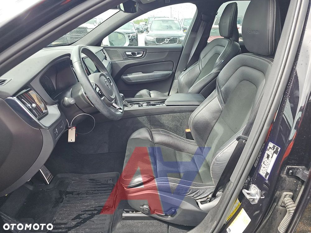 Volvo XC 60 T6 AWD Geartronic RDesign - 7