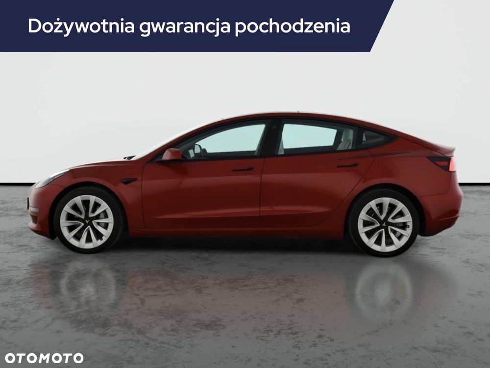 Tesla Model 3 - 4