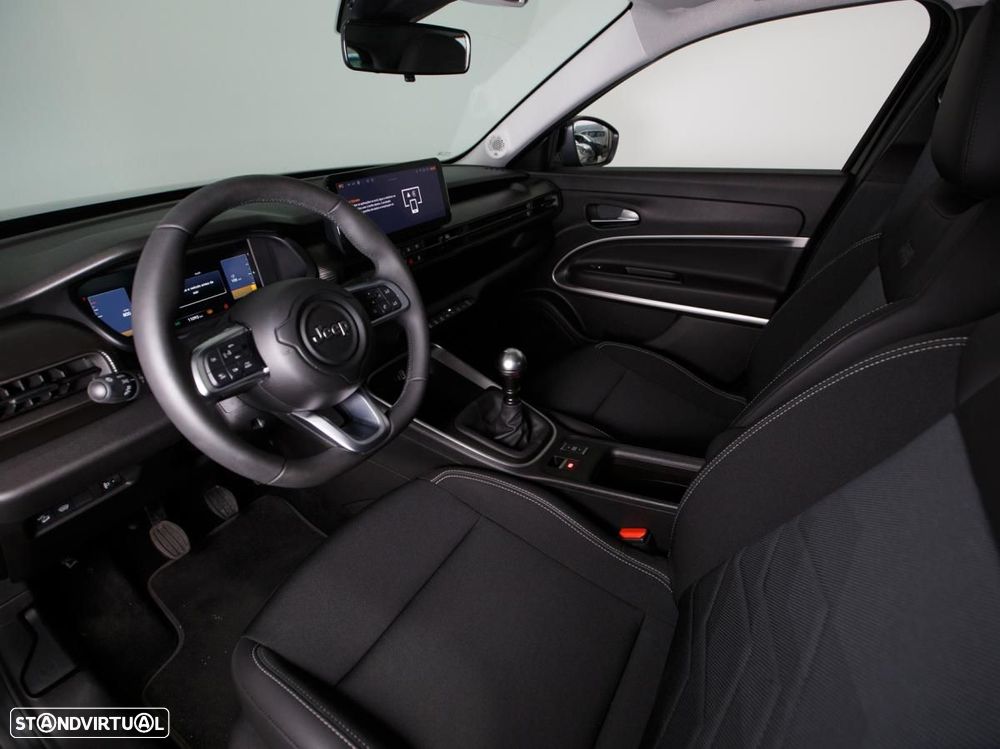 Jeep Avenger 1.2 GSE T3 Turbo-Benzin GDI Altitude - 7