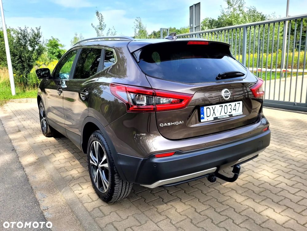 Nissan Qashqai 1.2 DIG-T N-Connecta Xtronic EU6 - 11