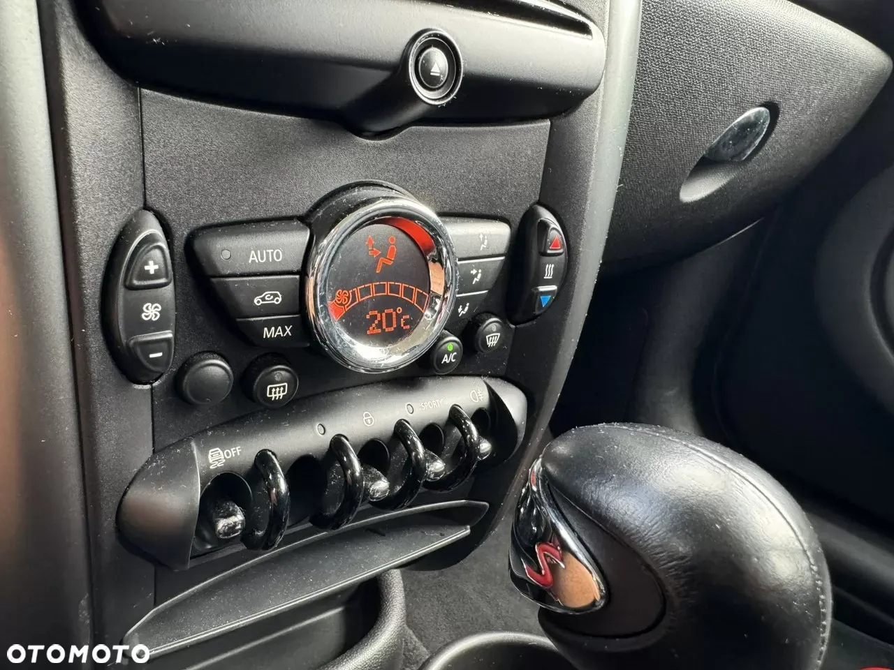 MINI Countryman - 16