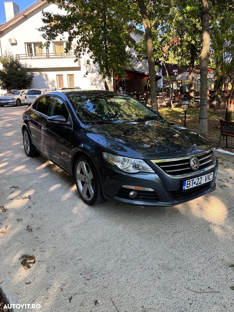 Volkswagen Passat - 26