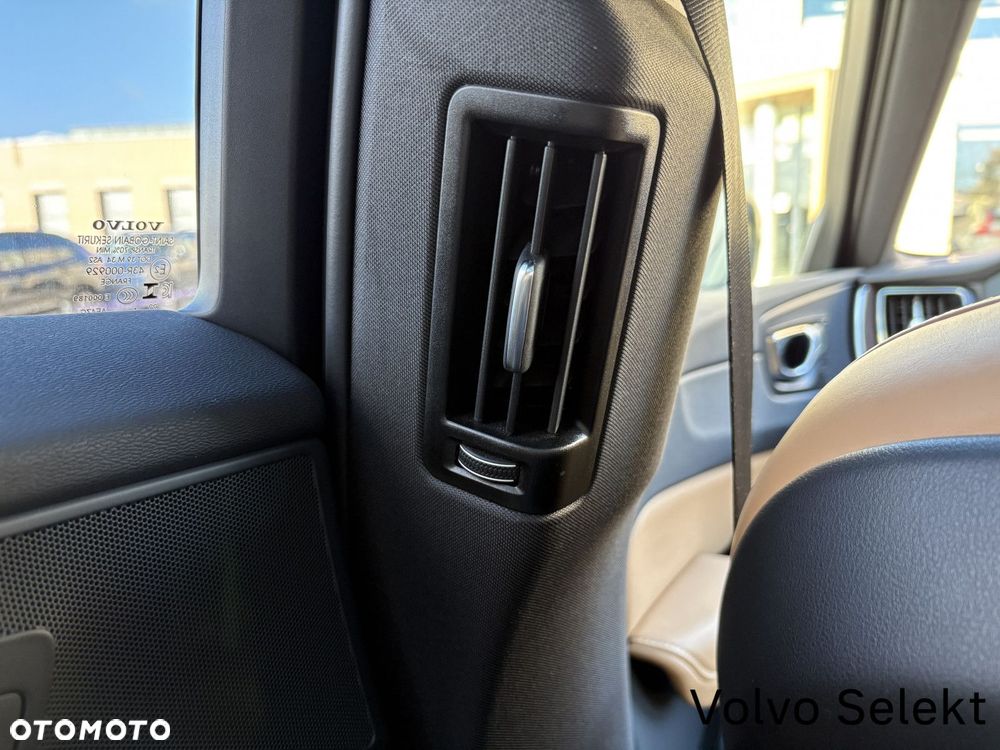 Volvo XC 60 - 23