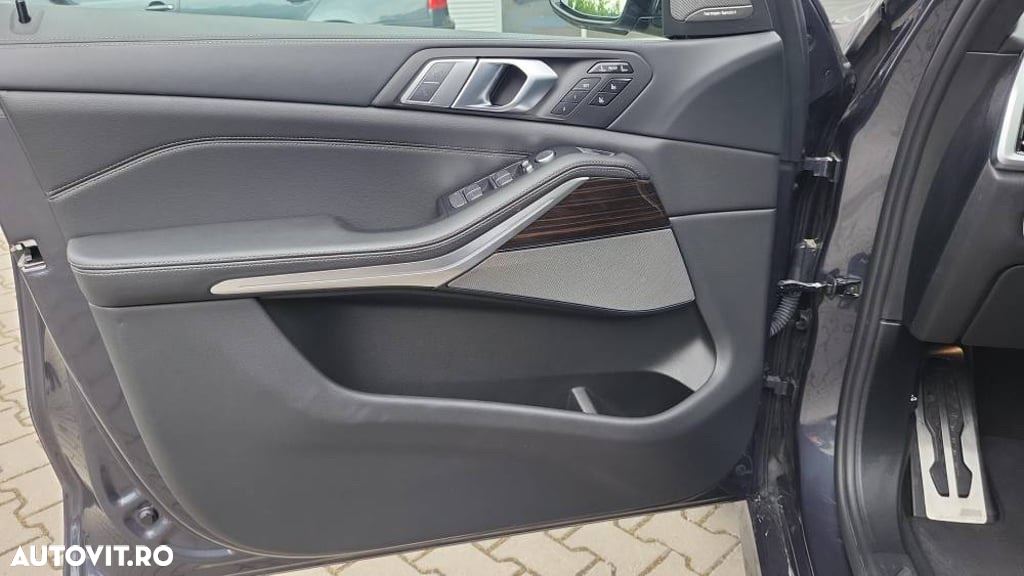 BMW X7 xDrive40i - 19
