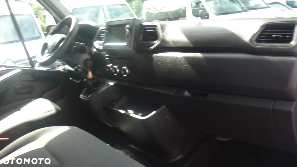 Renault Master - 12