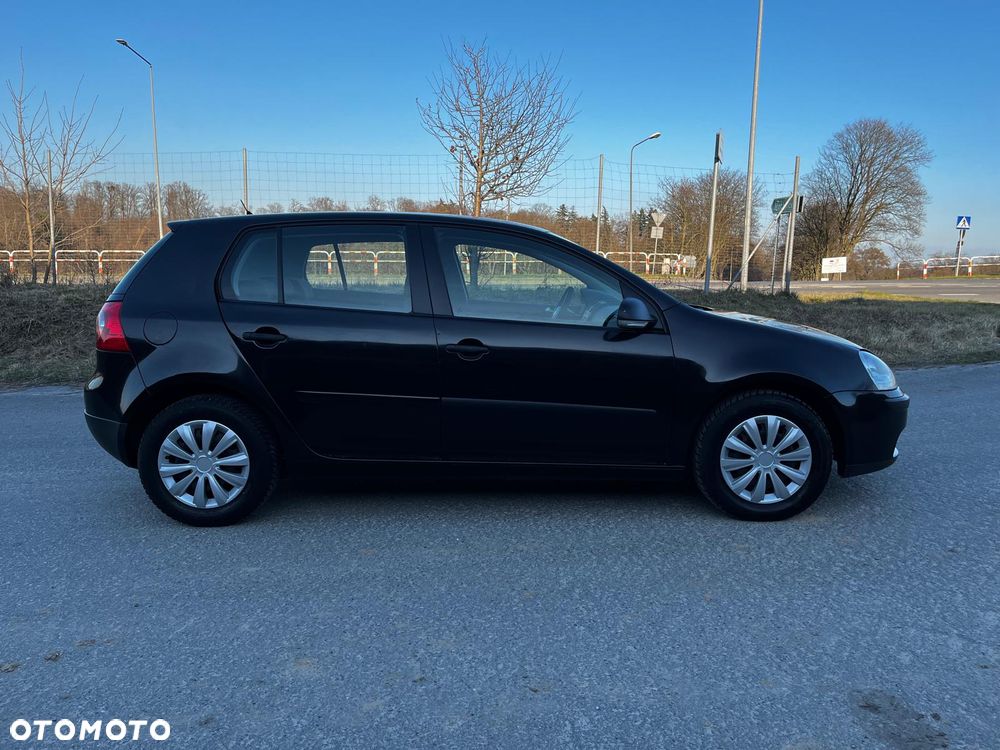 Volkswagen Golf - 11