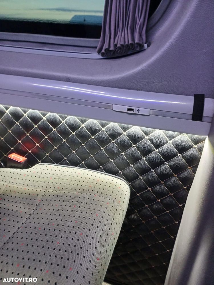 Mercedes-Benz Sprinter - 16