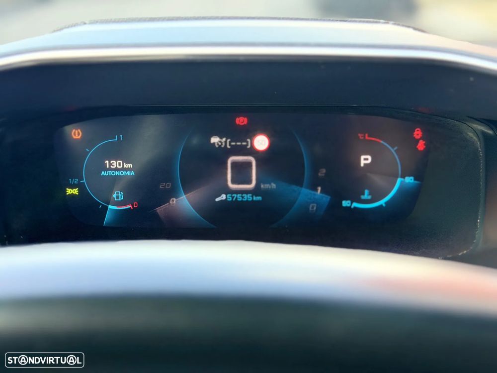 Peugeot 2008 1.2 PureTech GT EAT8 - 7