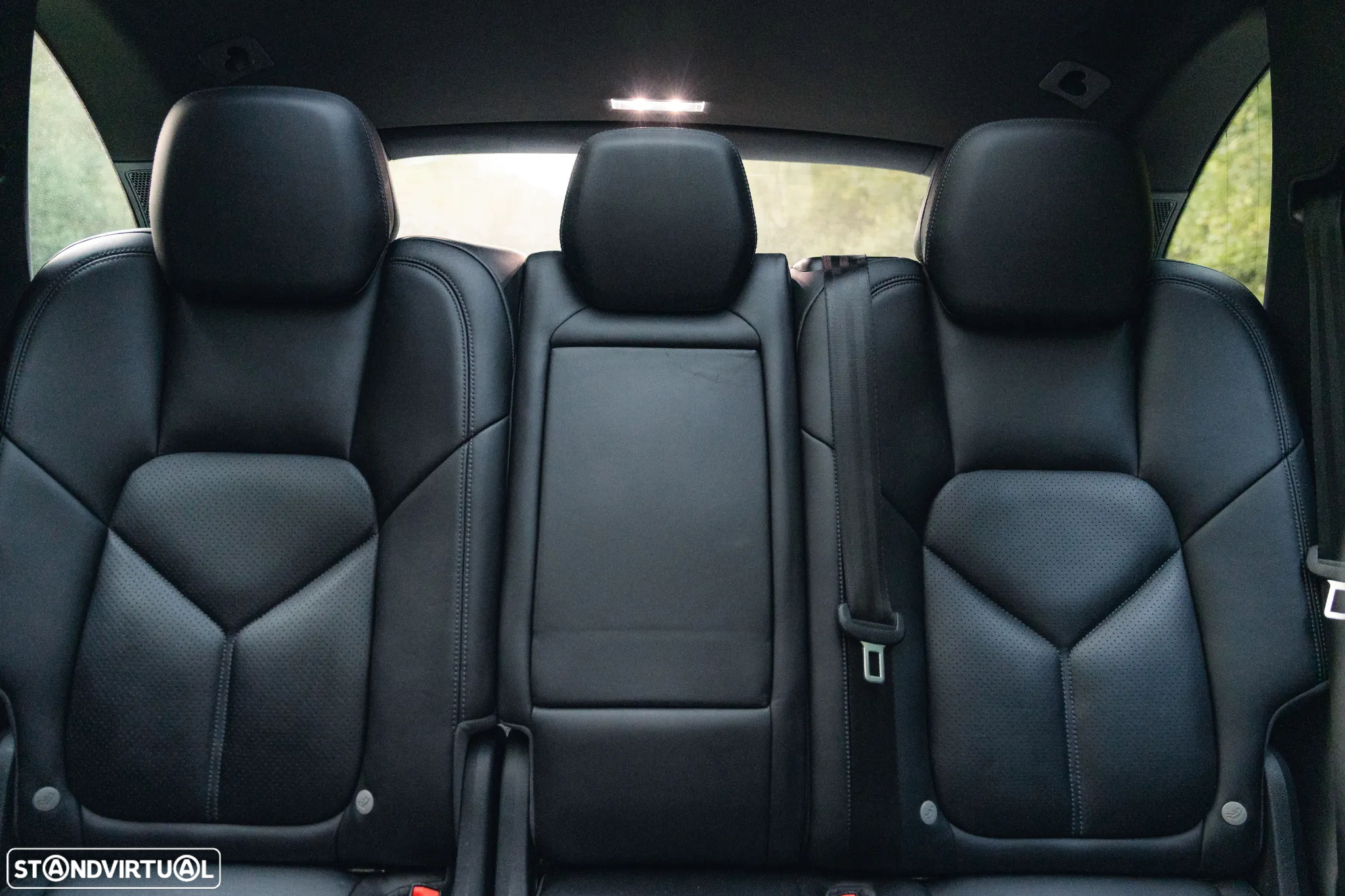 Porsche Cayenne S Hybrid Tiptronic S - 28
