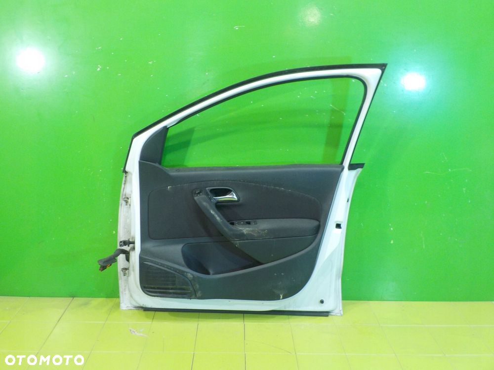 POLO V 6R 1.4 B 13r HB 5D drzwi prawe przod - 5