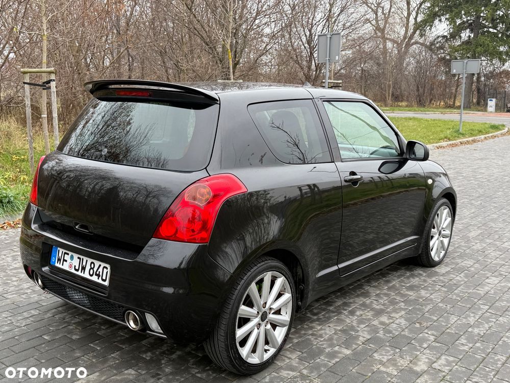 Suzuki Swift 1.6 Sport Rallye N' Style - 5