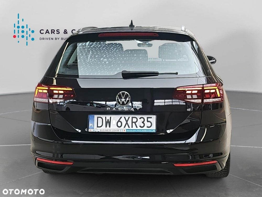Volkswagen Passat Variant 1.5 TSI EVO Business DSG - 24