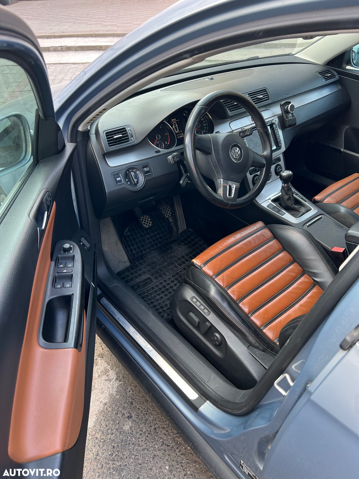 Volkswagen Passat Variant 2.0 TDI Sportline DPF - 5