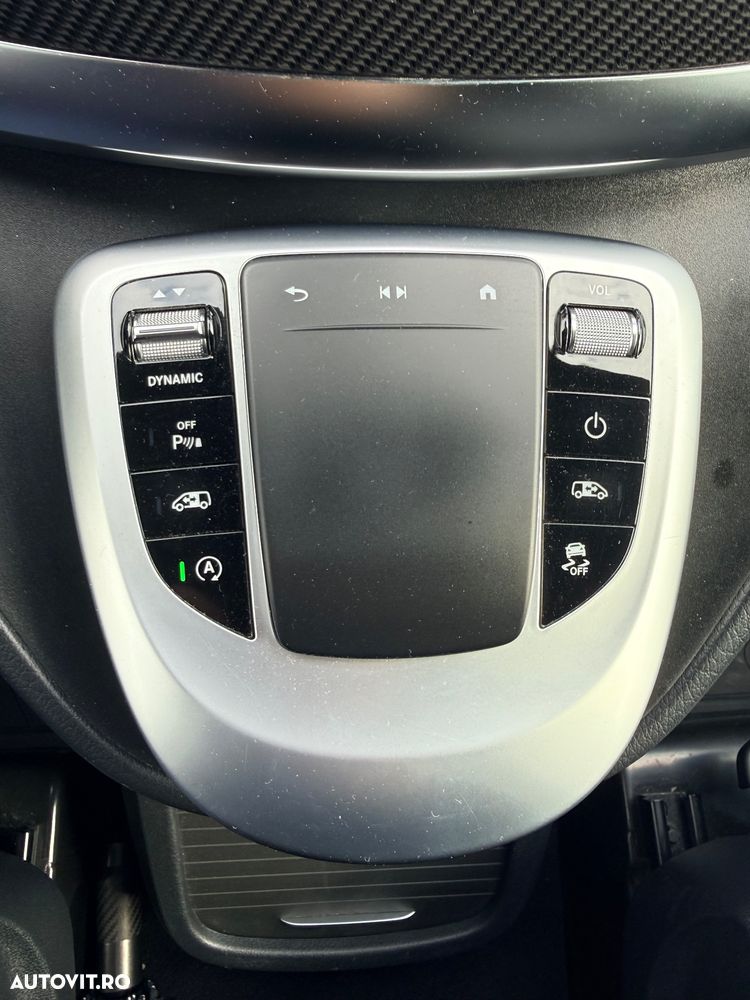 Mercedes-Benz V 300 d Extralang 4Matic 9G-TRONIC Exclusive - 18