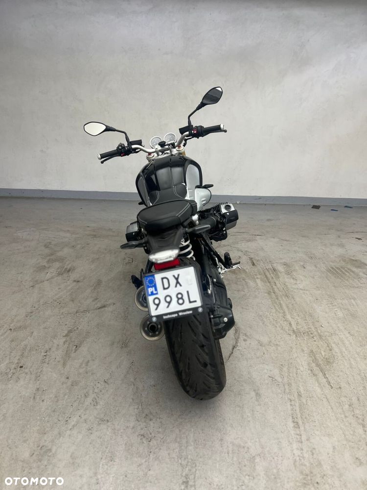 BMW R - 7
