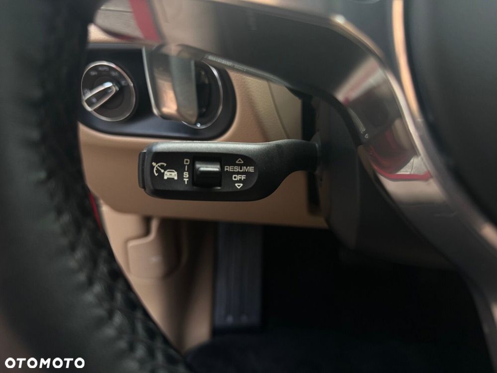 Porsche Macan Standard - 23