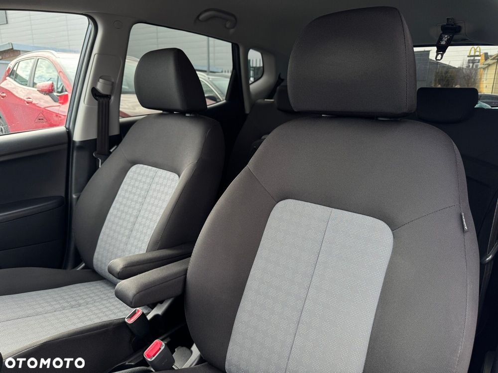 Kia Venga 1.4 M - 10