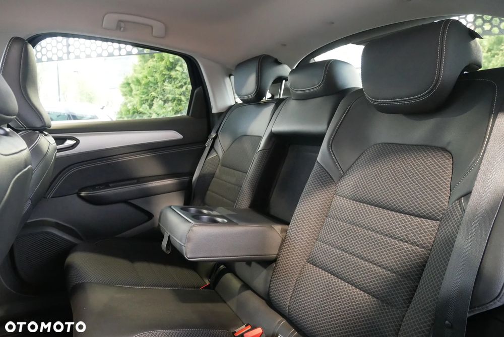 Renault Arkana E-TECH Full 145 E-TECH engineerd - 14