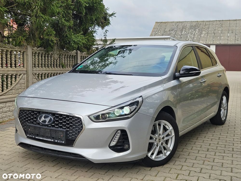 Hyundai i30 i30cw 1.6 CRDi Intro Edition - 12