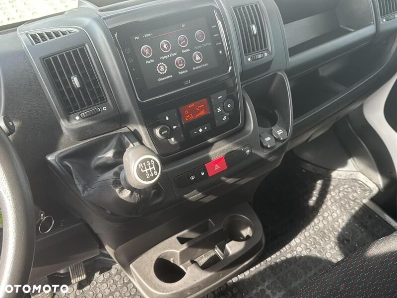Peugeot Boxer 335 BlueHDi L3 - 14
