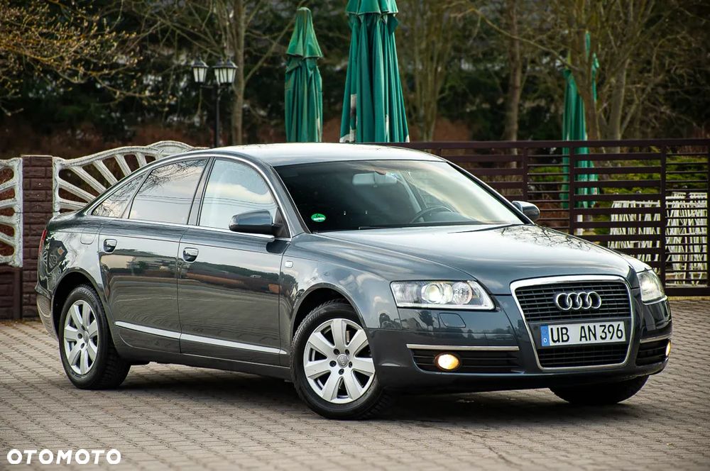 Audi A6 Limousine 2.4 - 2