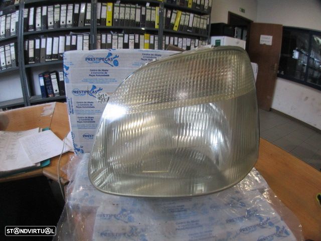 Farol 09204189 3530083E00 67719101 67716991 OPEL AGILA 1 A 2001 1.2I 75CV 5P VERMELHO ESQ H4 GM VALEO - 1