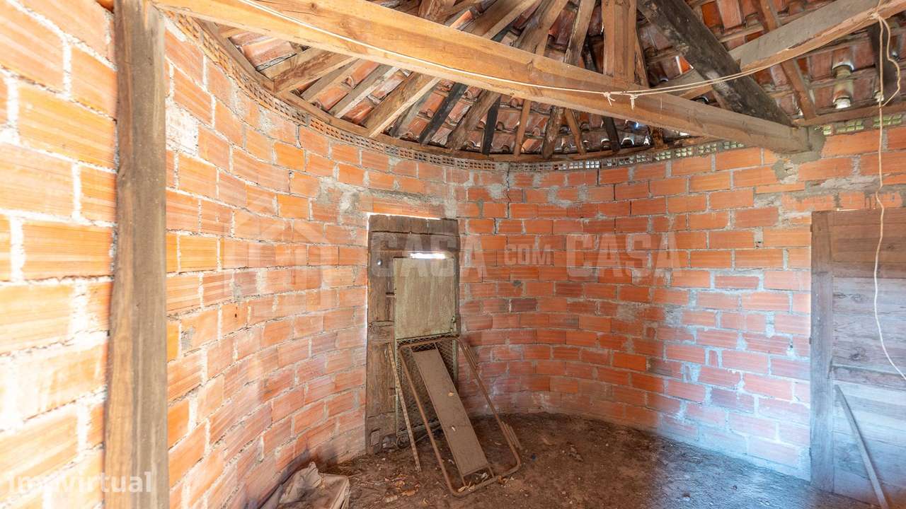 Moradia para Restaurar em Quintela de Orgens - Grande imagem: 5/6