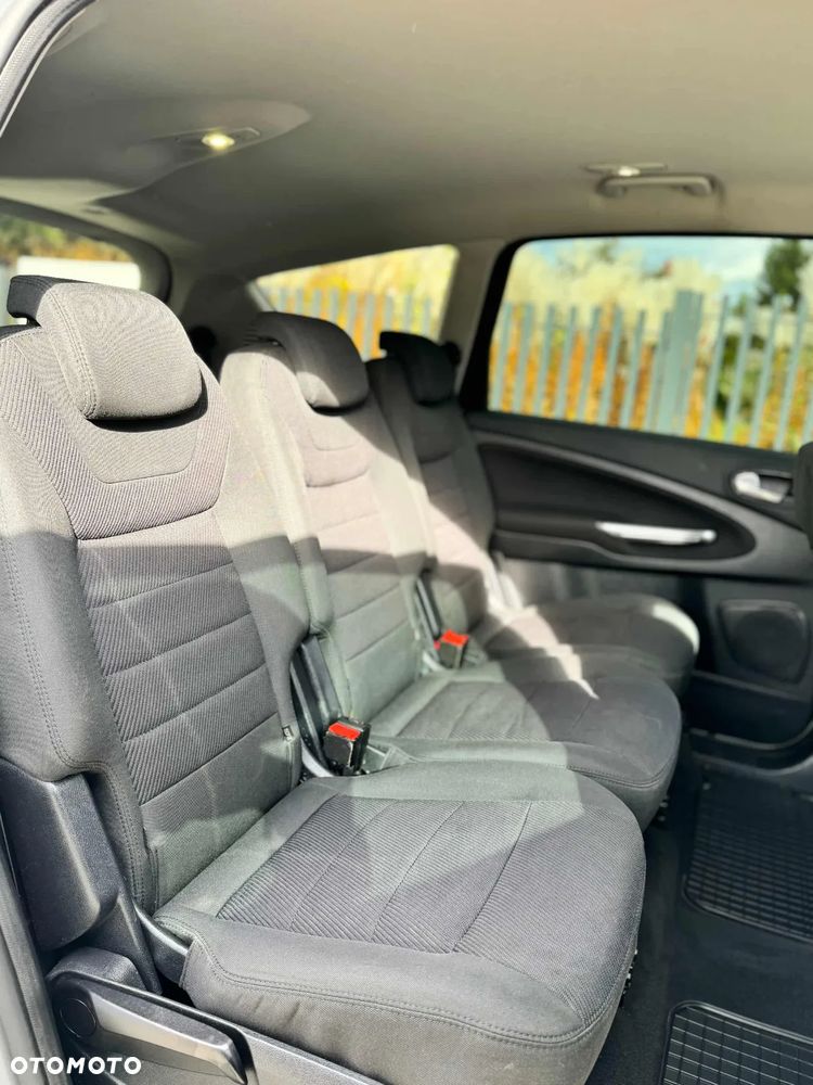 Ford S-Max 2.0 TDCi DPF Titanium - 18