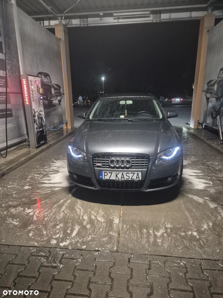 Audi A4 Limousine 2.0T FSI - 6