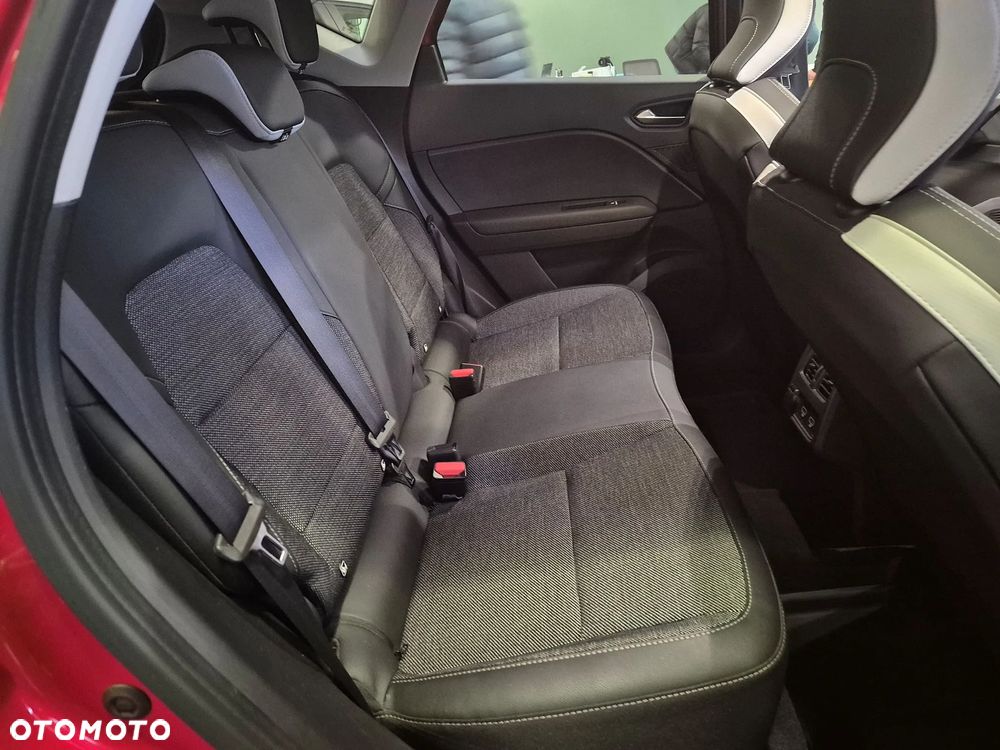 Renault Captur 1.3 TCe Intens EDC - 18