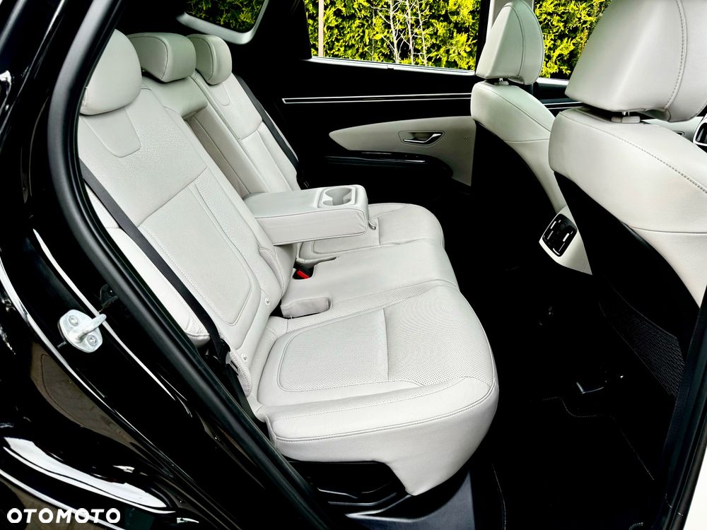 Hyundai Tucson 1.6 CRDi 48V-Hybrid 2WD DCT Prime - 29