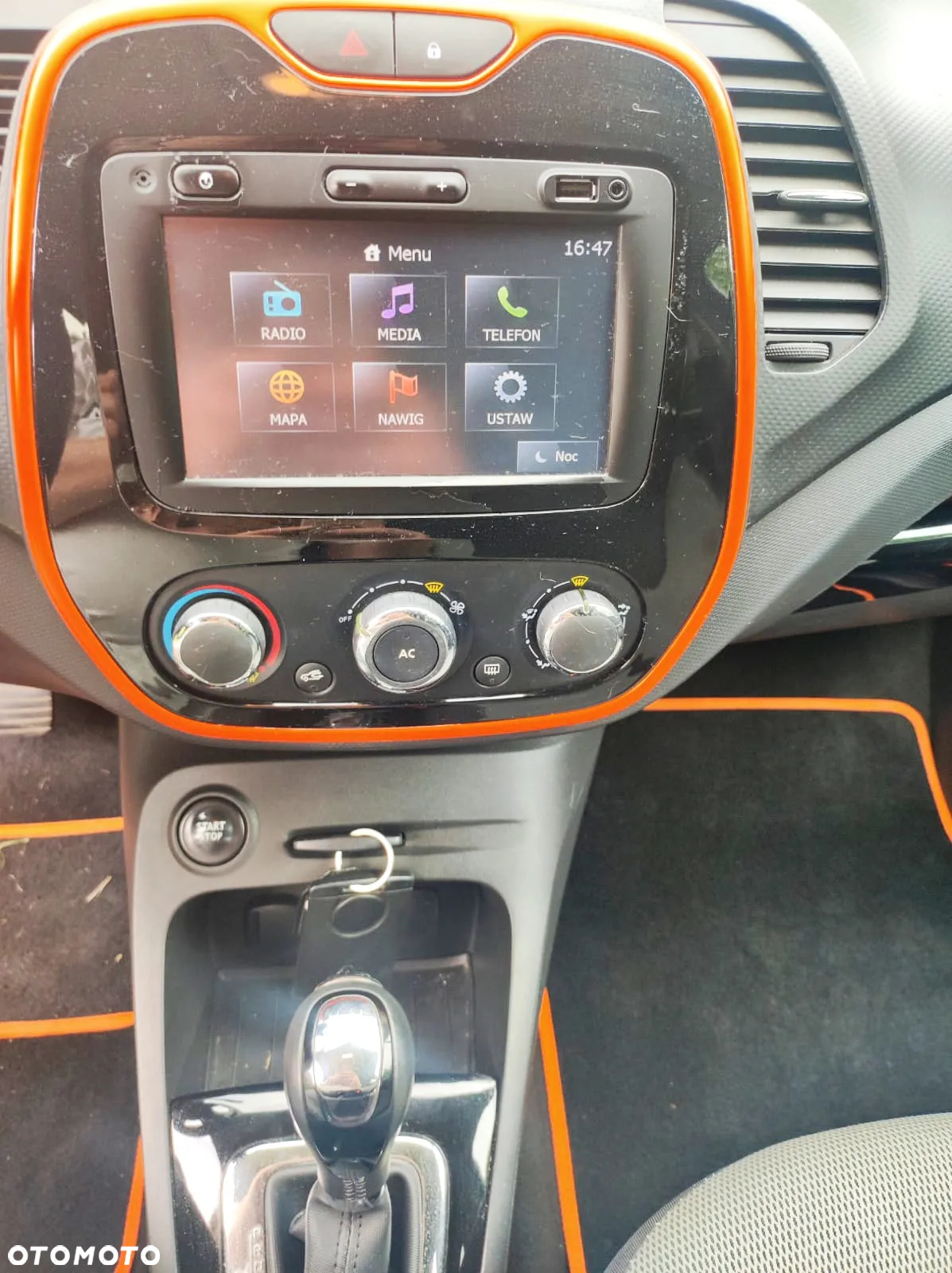Renault Captur ENERGY TCe 120 EDC Luxe - 13