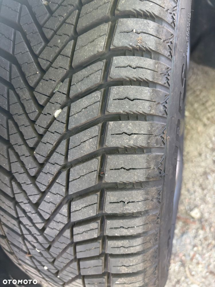 Ford Focus 1.5 EcoBoost STart-Stopp-System TITANIUM - 25