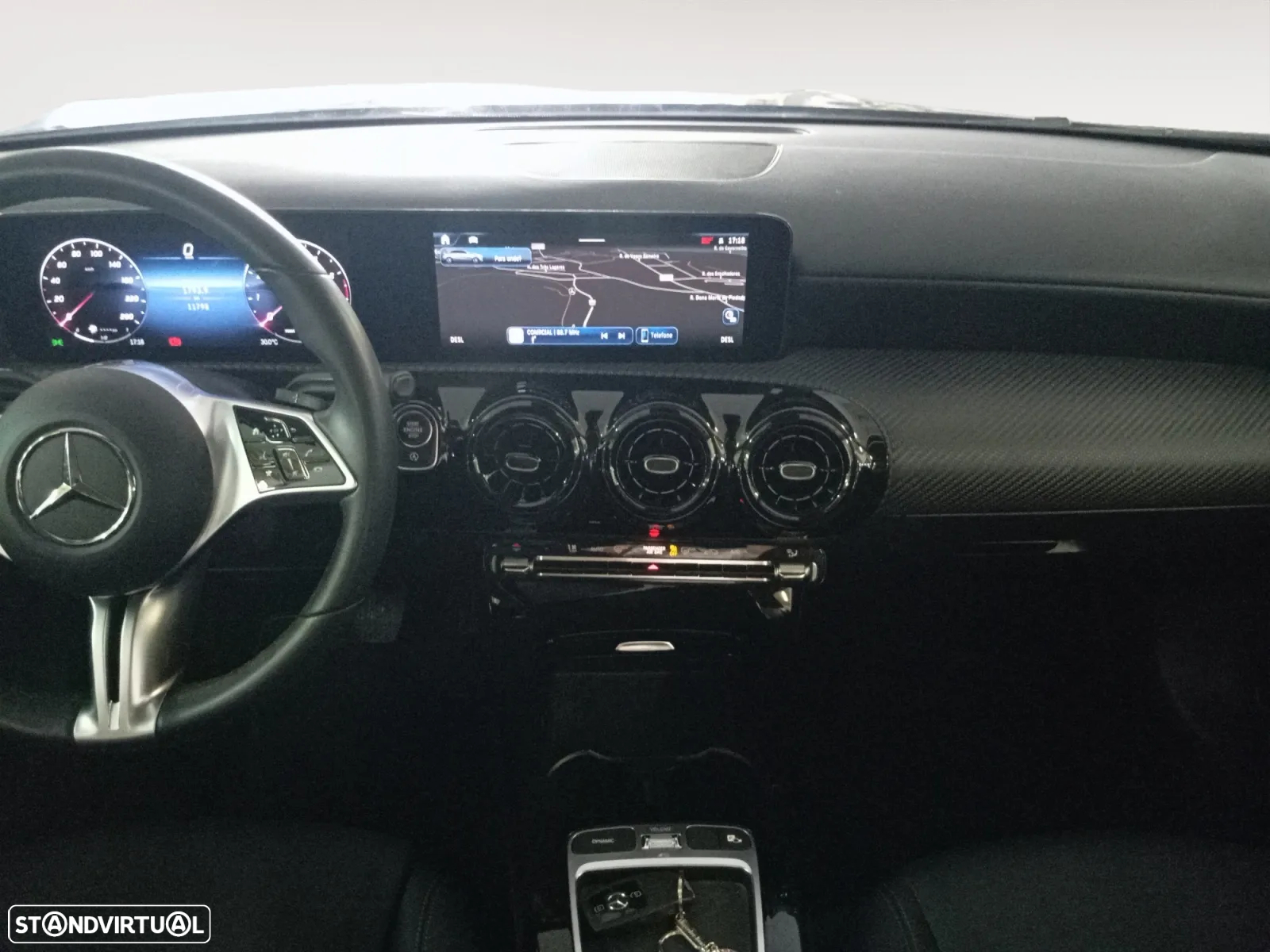 Mercedes-Benz A 200 Standard - 12