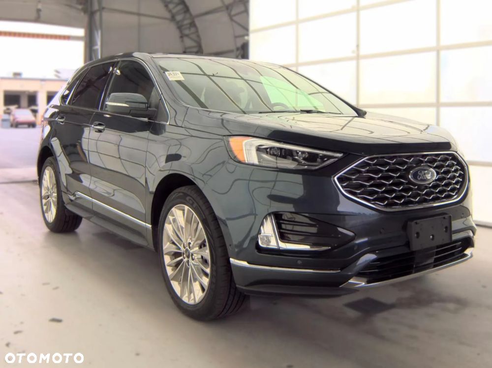 Ford Edge - 2