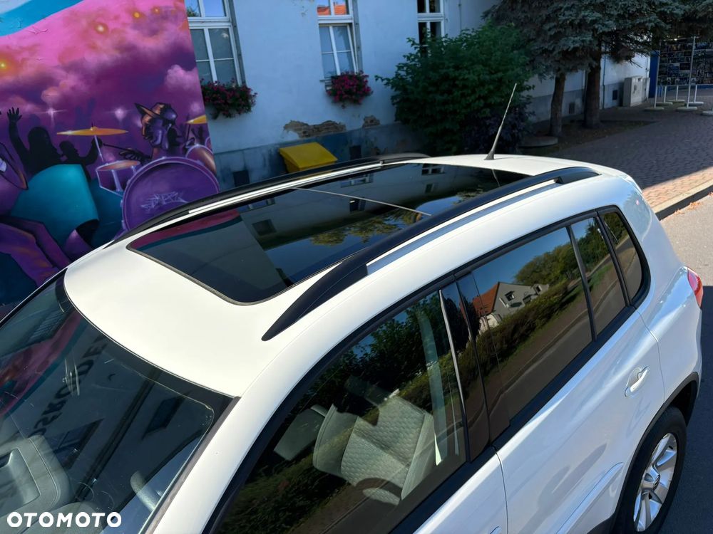 Volkswagen Tiguan - 9