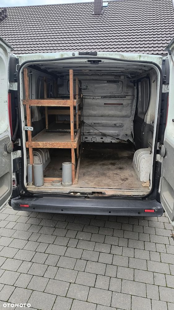 Renault trafic - 12